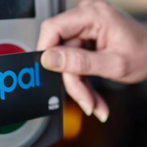 opal-bus-carousel-3800-x-1100px-compressor